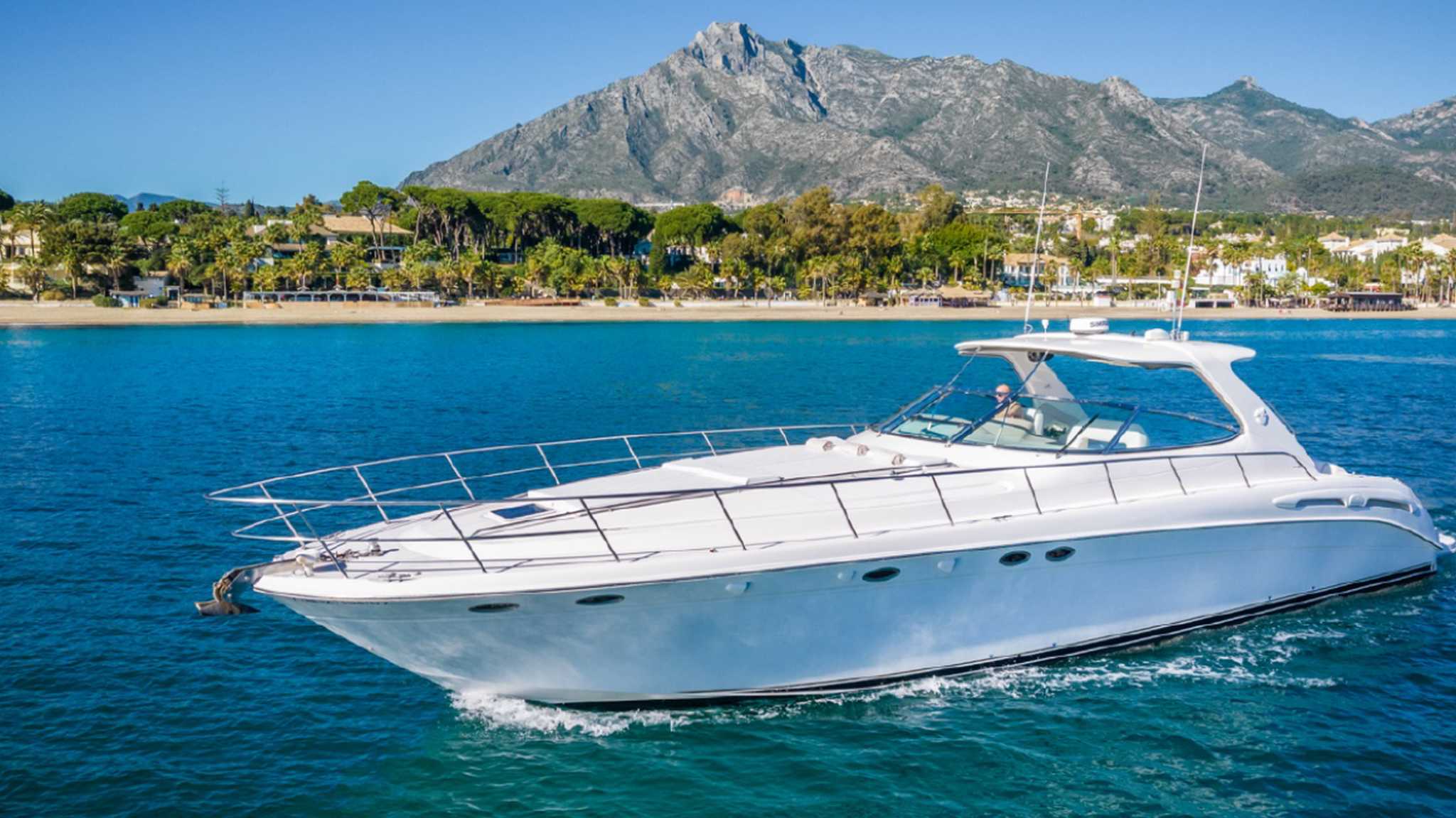 for-rent-yacht-sundancer-540-in-puerto-banus-marbella-0002